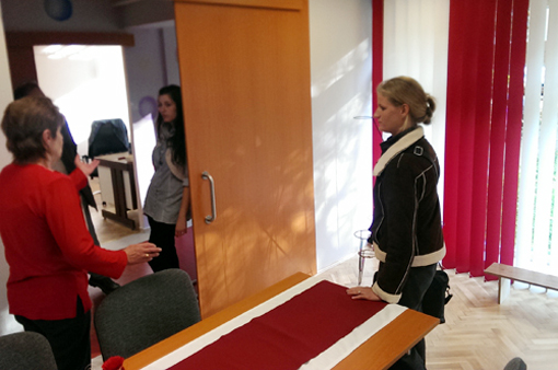Egyesületünk felújított irodája telephelyünkön Csongrádon a Fő út 12-14. szám alatt, 2013. október 18-án. 