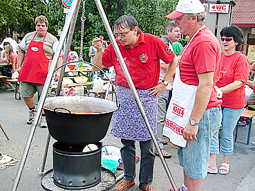 N&eacute;zz&uuml;k, j&oacute;_lesz-e?jpg