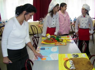 &Eacute;rt&eacute;kel&eacute;s k&ouml;zben.jpg