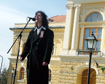 D&aacute;vid_Roland_a Szabads&aacute;g Szerelemről is &eacute;nekelt.jpg