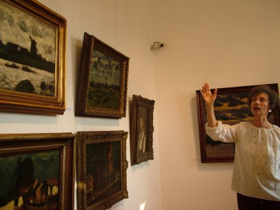 Szinyei Merse Anna tárlatvezetése.jpg