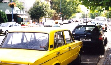 Forgalom Szentes központjában.jpg