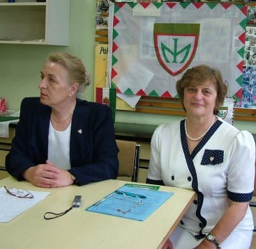 Tóth_Sándorné_es dr._Pető_Lászlóné.jpg Tóth_Sándorné_es dr._Pető_Lászlóné.jpg