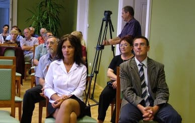Hallgatóság.jpg Hallgatóság.jpg