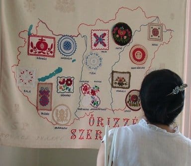 N&eacute;p&uuml;nk_vir&aacute;gai_&eacute;lnek.jpg