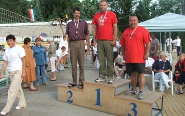 Büszke_dobogósok.jpg Büszke_dobogósok.jpg