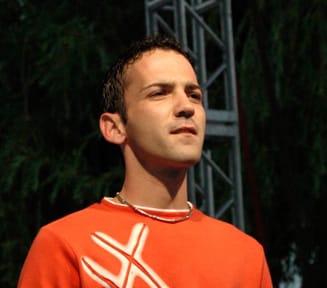 Bukor_Csaba_a_fiatal_énekes_egyre_gyakrabban_szerepel_az_ország_különböző_színpadain.jpg Bukor_Csaba_a_fiatal_énekes_egyre_gyakrabban_szerepel_az_ország_különböző_színpadain.jpg