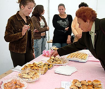 Sütik_értékelése_után.jpg Sütik_értékelése_után.jpg