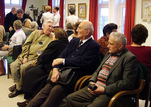 A kiállítás látogatói
