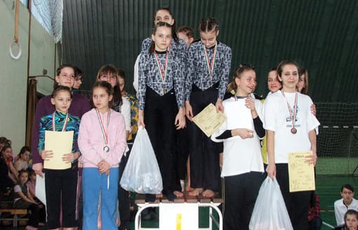 A Szegvári-III-IV-kcs-os-lányok-3 helyezettek