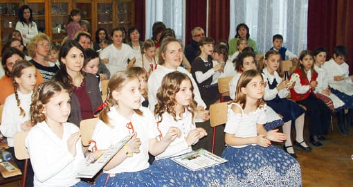 Az-alsó-tagozat-eredményhirdetésének-pillatképe