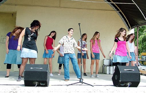 A-fiatalok-második-tánca
