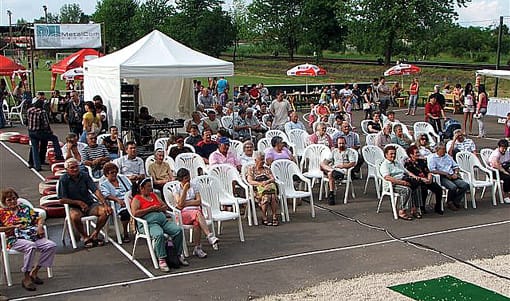 Közönség