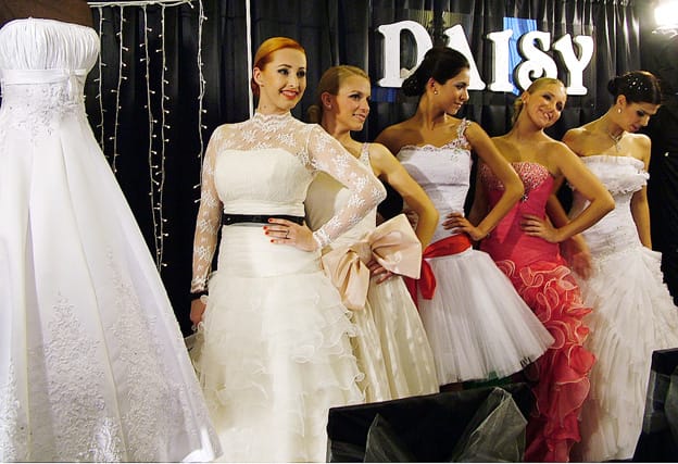 Daisy együtt a standon.