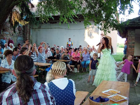 Most múlik pontosan.