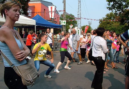 Azt a Zumba mindenit.