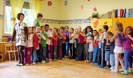 A műsorvonat a Vásárhelyi úti Varázskuckó óviba érkezett.