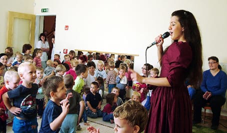 Melyik kisgyerek ne szeretne táncolni.