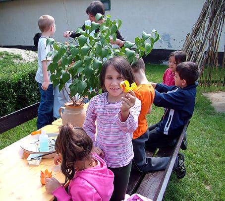Minden kisgyerek hazavihette a sajátját.