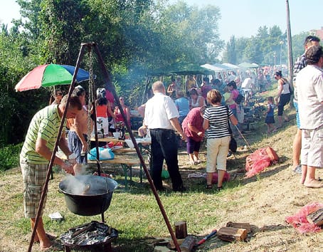 A tüzifa gyorsan fogyott.
