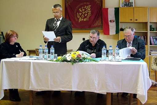 Várdai Béla leköszönő elnök beszámolója.