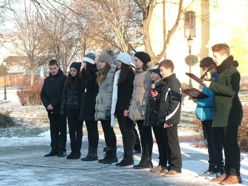 A Kiss Bálint Református Általános Iskola diákjai felidézték a Himnusz keletkezésének történetét és a vers sorait.