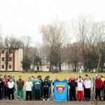 Csapatsorakozó.