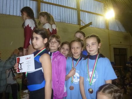 II. kcs. lányok III. hely.
