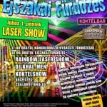 A pénteki éjszakai fürdőzés programja.
