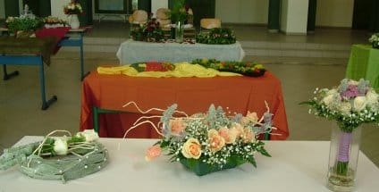 Kiállítva_az_aulában.jpg Kiállítva_az_aulában.jpg