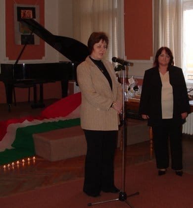 Berki Gáborné & Dömsödi Teréz a megnyitón.jpg Berki Gáborné & Dömsödi Teréz a megnyitón.jpg