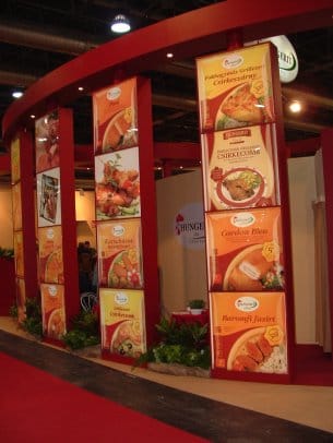 Hungerit stand oldalról.jpg