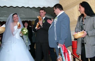 Kalácstörés, avagy ki lesz otthon a főnök.jpg Kalácstörés, avagy ki lesz otthon a főnök.jpg