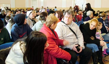 A_megajándékozottak_egyik_csoportja.jpg A_megajándékozottak_egyik_csoportja.jpg