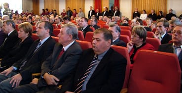 El&ouml;l_a_kit&uuml;ntetettek_m&aacute;sik_csoportja.jpg