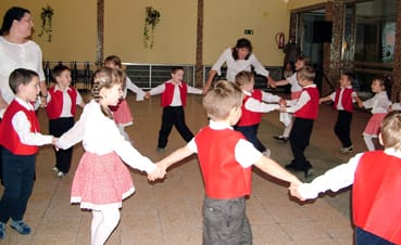 Óvodások_műsora.jpg Óvodások_műsora.jpg