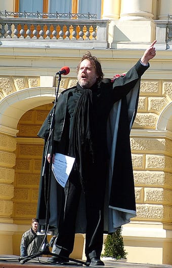 Kőrösi_Csaba_színművész___Feltámadott_a_tenger.jpg Kőrösi_Csaba_színművész___Feltámadott_a_tenger.jpg