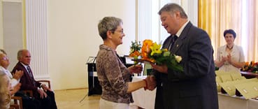 Gy&eacute;m&aacute;nt oklev&eacute;l B&aacute;nfalvi Mikl&oacute;sn&eacute;nak.jpg