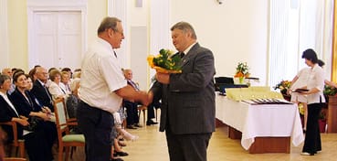 Szirbik_Imre_Dong&oacute; L&aacute;szl&oacute;nak gratul&aacute;l.jpg