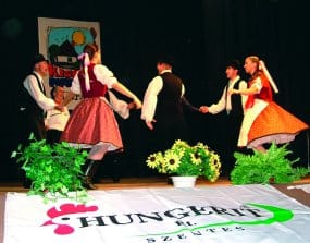 2006_Új_Gömör_Néptáncegyüttes_Rimaszombat_SK.jpg 2006_Új_Gömör_Néptáncegyüttes_Rimaszombat_SK.jpg